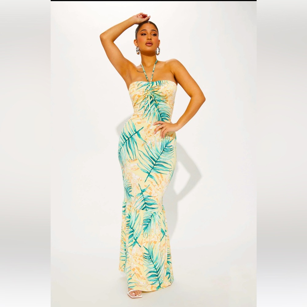 “Tropical Life” printed Maxi Dress